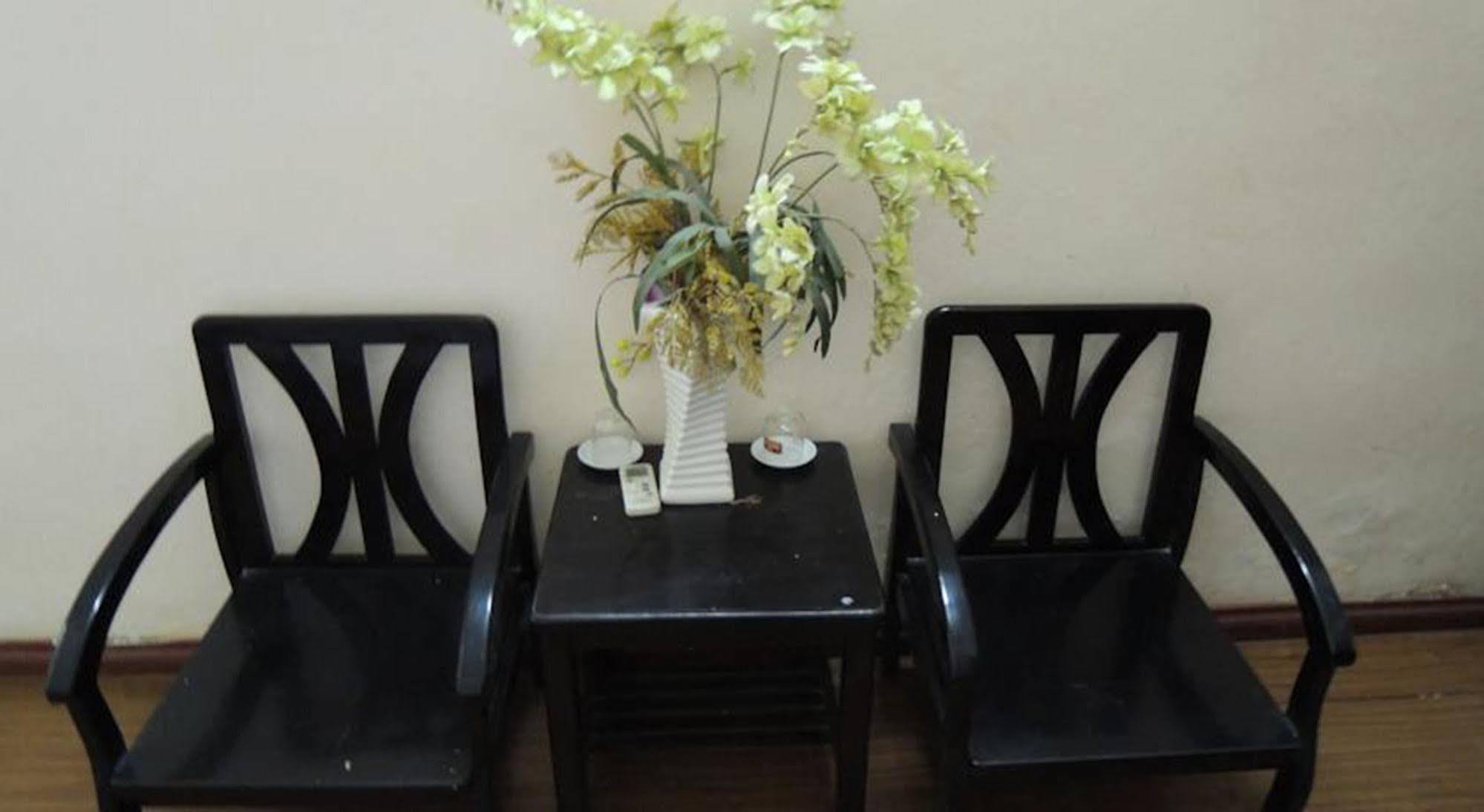 Hanoi Caballos Hotel Экстерьер фото